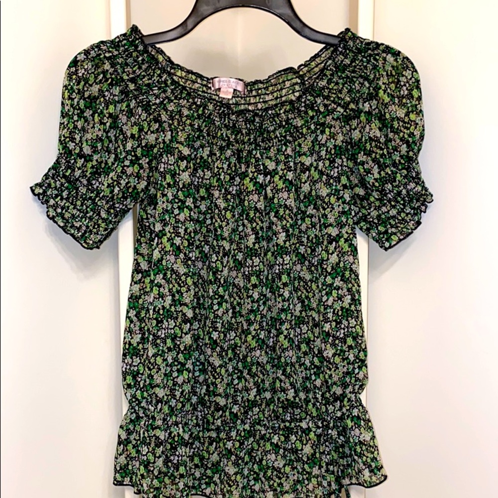 Romeo & Juliet Couture Floral Sheer Blouse